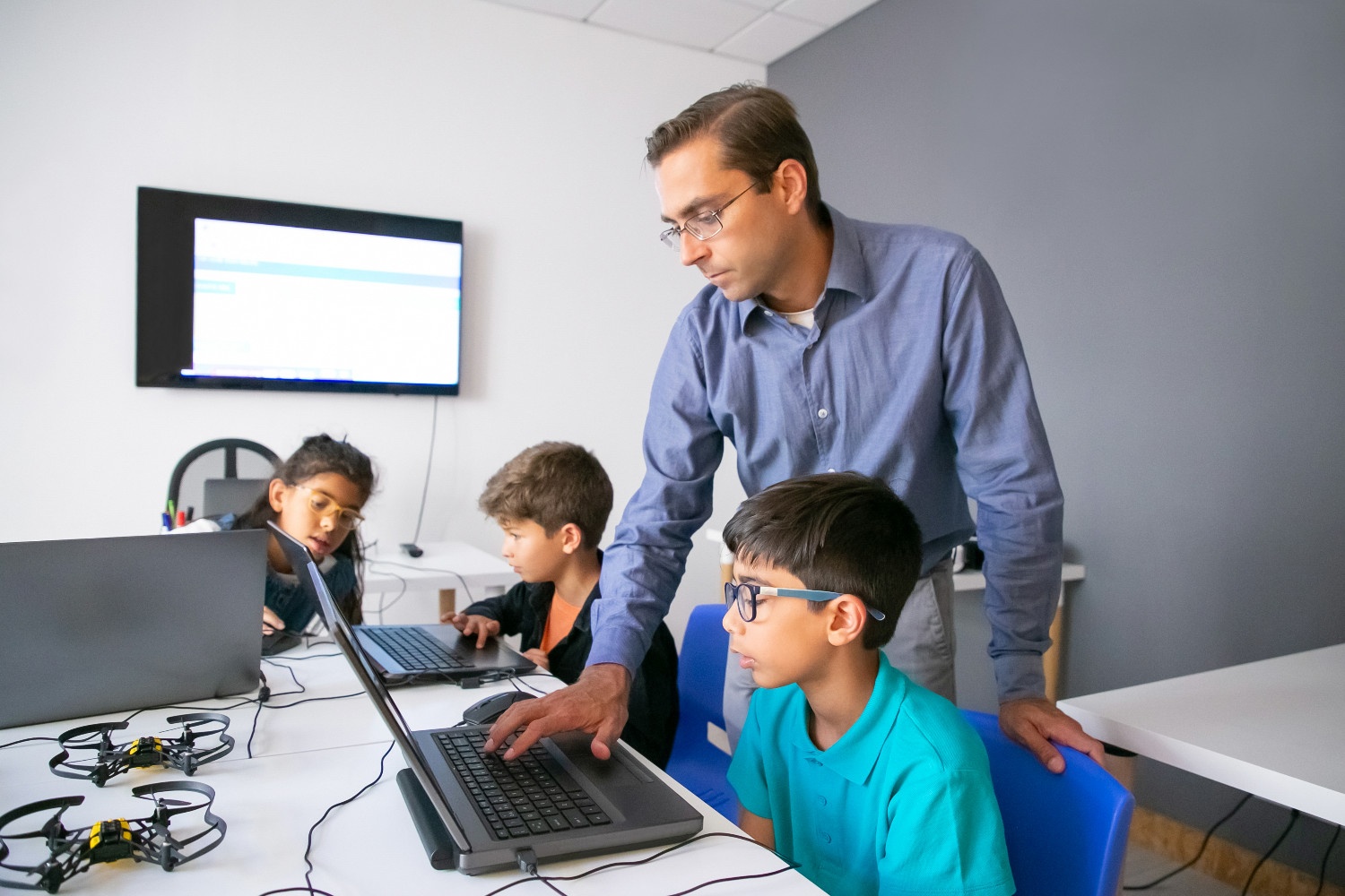 Yanshee Humanoid Robotics for Secondary Schools